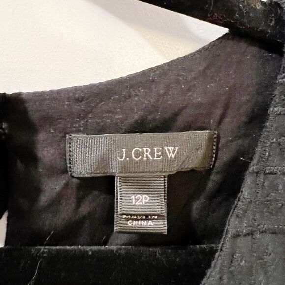 J. Crew Flutter Sleeve Eyelet Shift Black Dress. SZ 12 petite - Picture 5 of 7